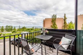 Bayfront Bliss